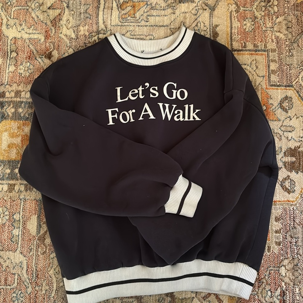 “Yellow the label” Let’s go for a walk graphic sweatshirt